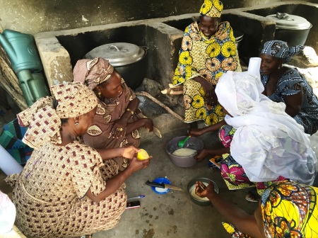 More Nutritious Meals for Children in Cameroon